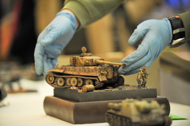 ModelFest2012_LUFA_03