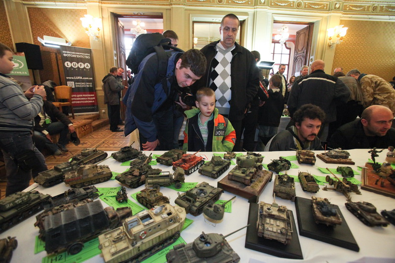 ModelFest2012_LUFA_11