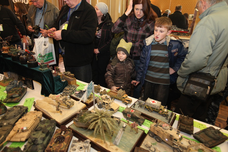 ModelFest2012_LUFA_16